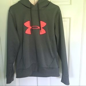 Under Armour Sweatshirt